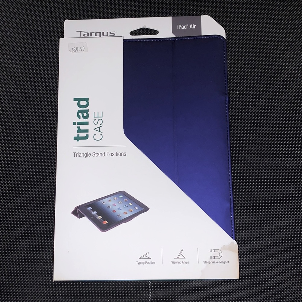🌟FREE🌟 NWT Targus Triad Portfolio Case Tri-fold Stand Cover iPad Air Royal Blue